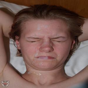 Brigitte - Devote Ehefotze aus Wien