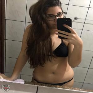 Brazilian Anal Whore wants one month of exposure || Help her