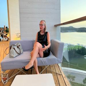 Dr. Claudia Krischka