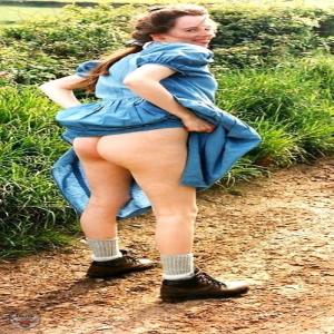 Scottish Fuckmeat Rachel McClean - 10 Upvotes to stop deletion!