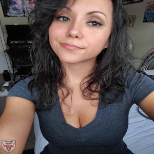 Slut Sara risked and lost