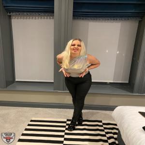 Uk Whitney Exposed - No Delete