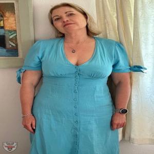 UK milf Emily