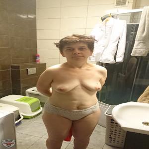 slut wife 48y, 10 no del