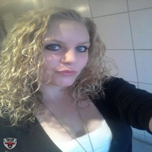 Cuck Lost Control of His German Slut Wife Jana\'s Nudes.