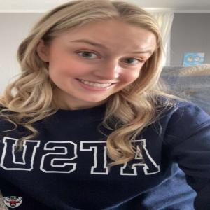 Deal with cucky gets new pics of Lauren, she\'s from Chicago
