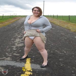 Celeste, California chubby, shows her ass and asshole for us