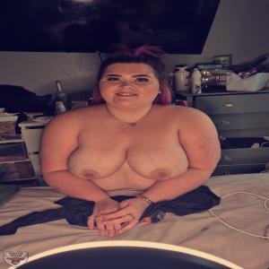 Fat pig Hannah exposed