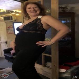 This slut needs exposure