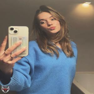 Sexy slut caught no limit