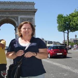 Which hole would you fuck raw? Or have her swallow your babies