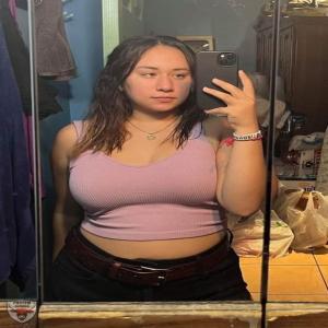 My sister icloud pics