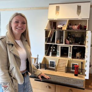 Keep Laura up as long as possible