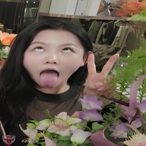 Bitch Martina exposed ! caught her let her become webslut ! more pic in my album! plz save collect and extend ! enjoy her