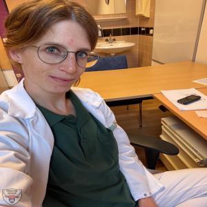 heute ohne BH im Dienst