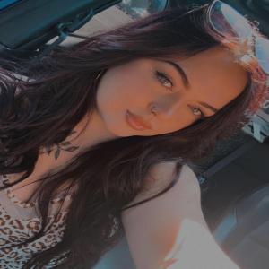 Hailey jade caught