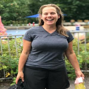 Exposing curvy slut from NH