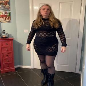 UK Amateur WIfe Fran Strips for Camera