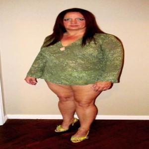Stupid cunt Lisa needs your cruel nasty evil comments and voted to be perm webslut whore